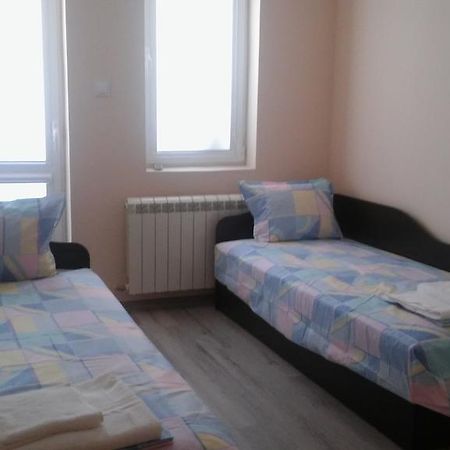 Apartment Izabel Yambol Buitenkant foto
