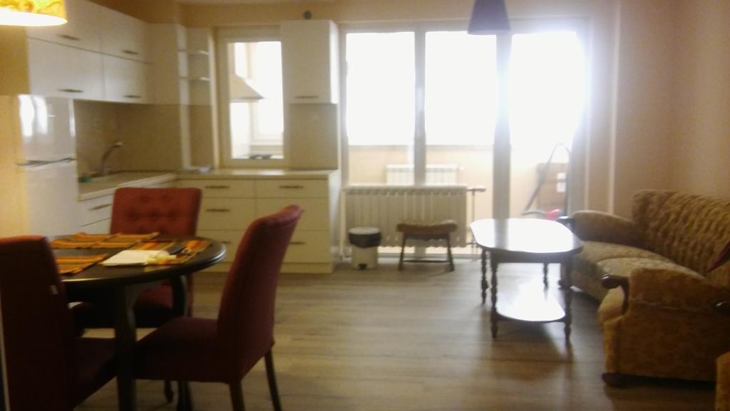 Apartment Izabel Yambol Buitenkant foto